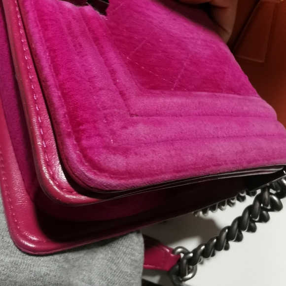 (Sold)100% Authentic Channel  Mini Boy Shoulder Crossbody Velvet Leather - Picture 11 of 16